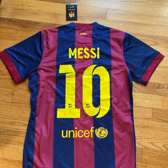 NWT Authentic Barcelona Qatar Airways Jersey size M - Picture 2 of 8